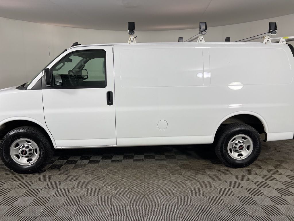2024 GMC Savana 2500 Work Van