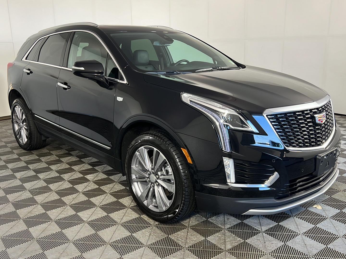 2024 Cadillac XT5 AWD Premium Luxury