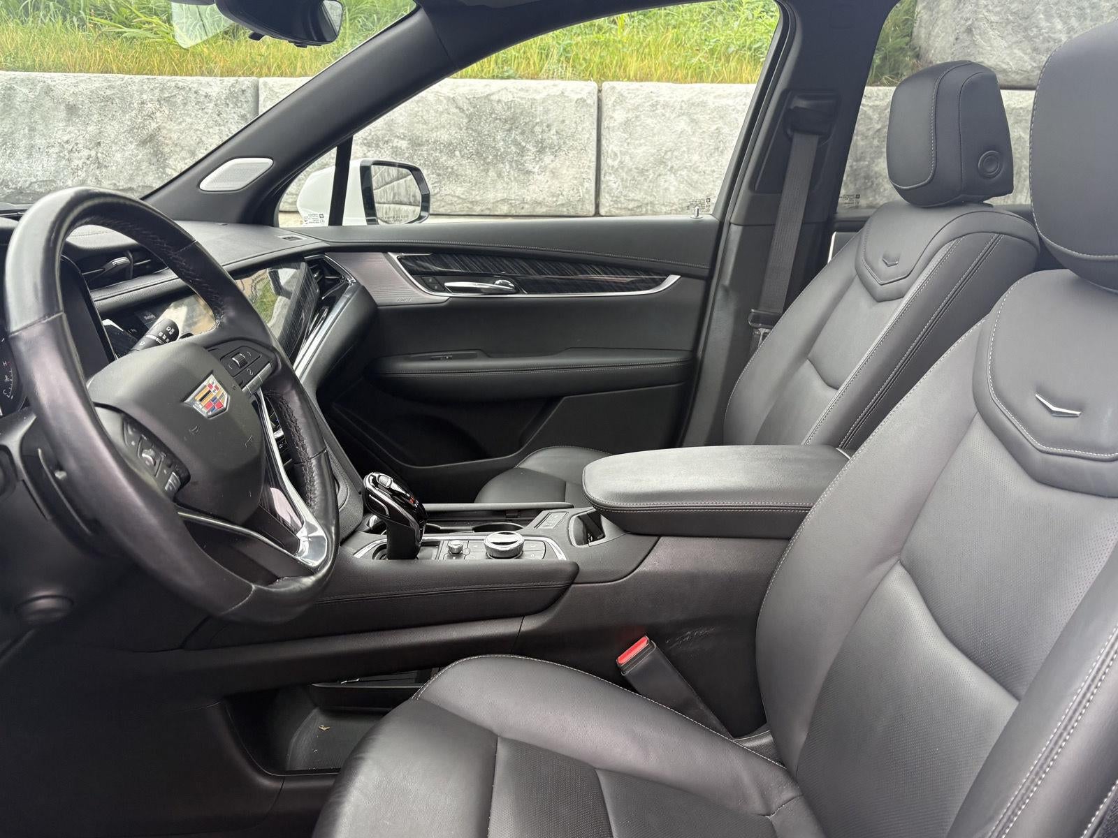 2023 Cadillac XT6 AWD Premium Luxury