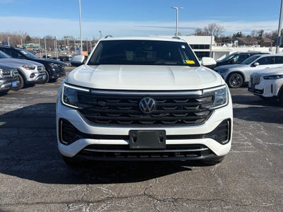 2024 Volkswagen Atlas Cross Sport 2.0T SEL R-Line