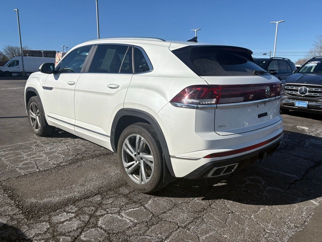 2024 Volkswagen Atlas Cross Sport 2.0T SEL R-Line