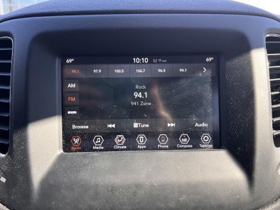 2020 Jeep Compass Base