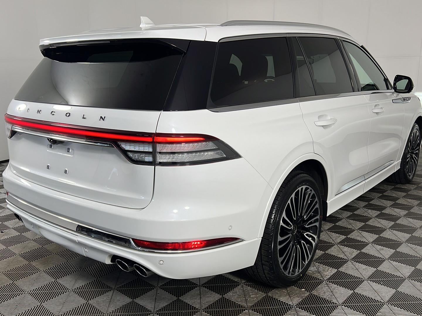 2023 Lincoln Aviator Black Label