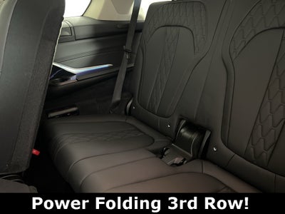 2025 BMW X7 xDrive40i