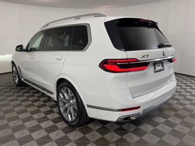 2025 BMW X7 xDrive40i