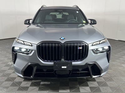 2025 BMW X7 M60i