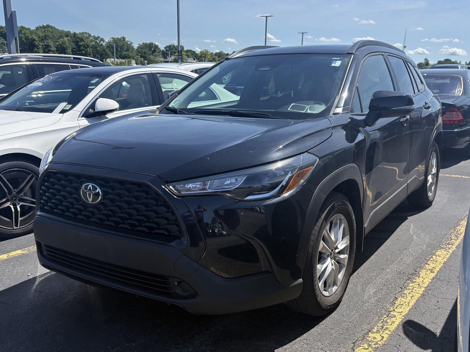 2024 Toyota Corolla Cross LE