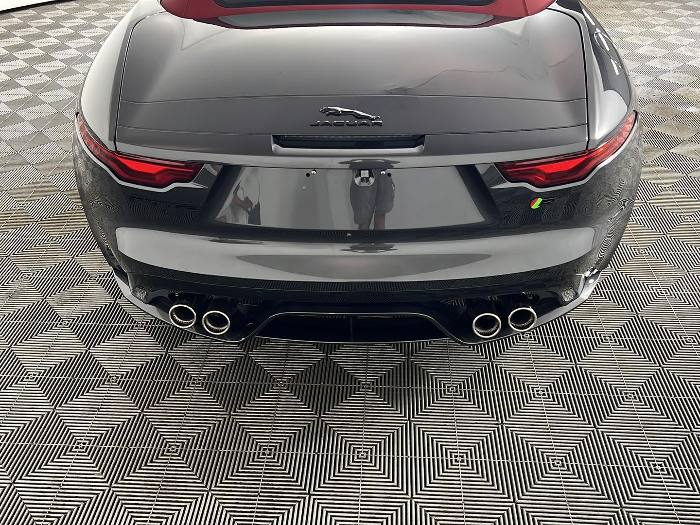 2023 Jaguar F-TYPE R