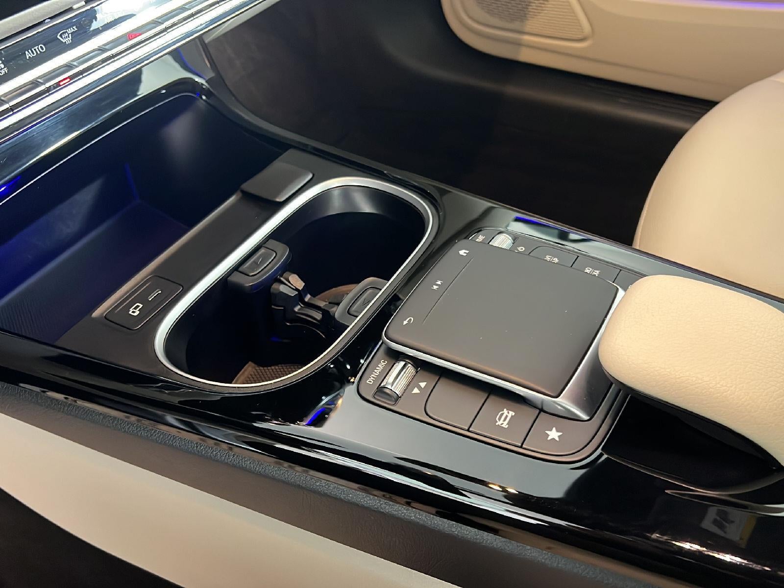 2022 Mercedes-Benz A-Class A 220