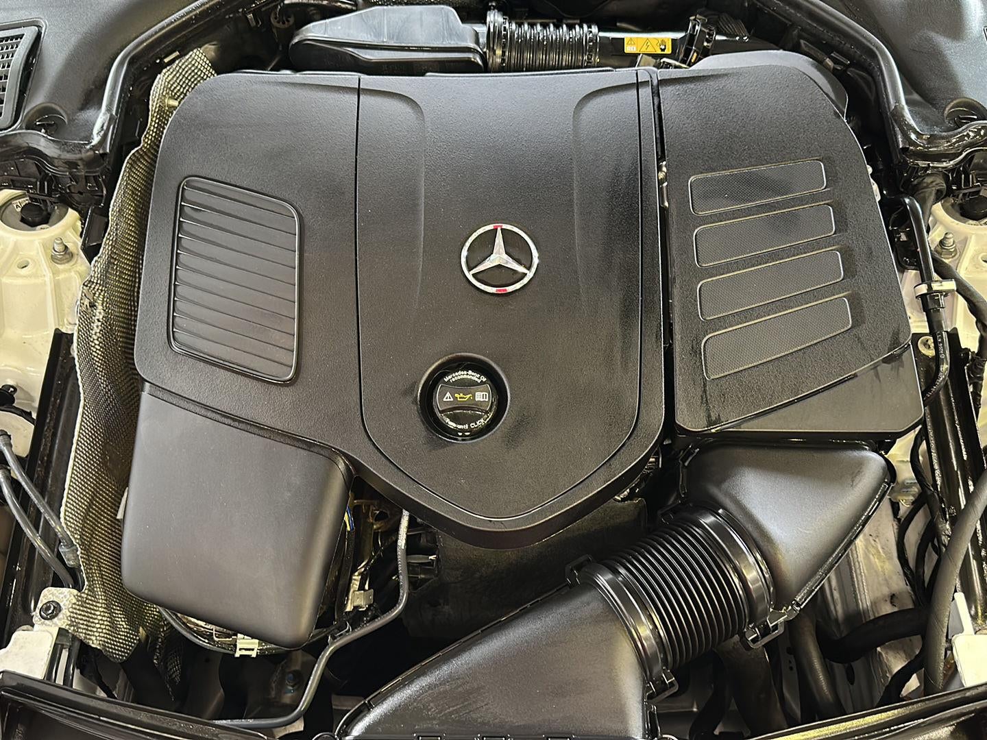 2023 Mercedes-Benz C-Class C 300
