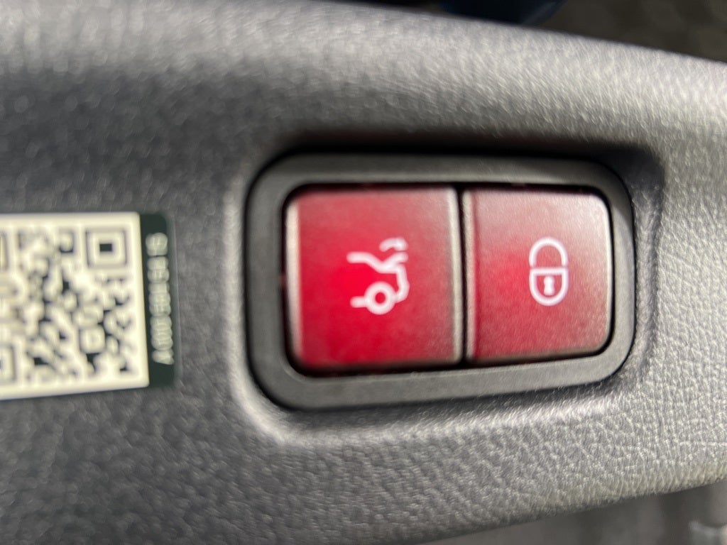 2025 Mercedes-Benz C-Class C 300 4MATIC®