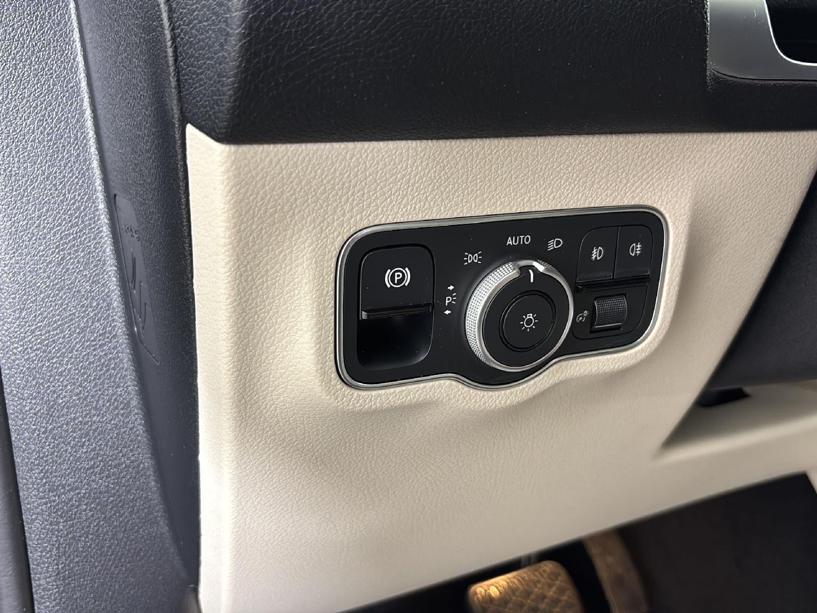 2023 Mercedes-Benz Glb GLB 250W4