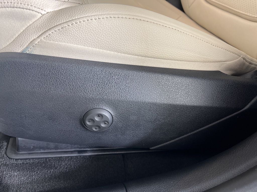 2023 Mercedes-Benz GLC GLC 300 4MATIC®