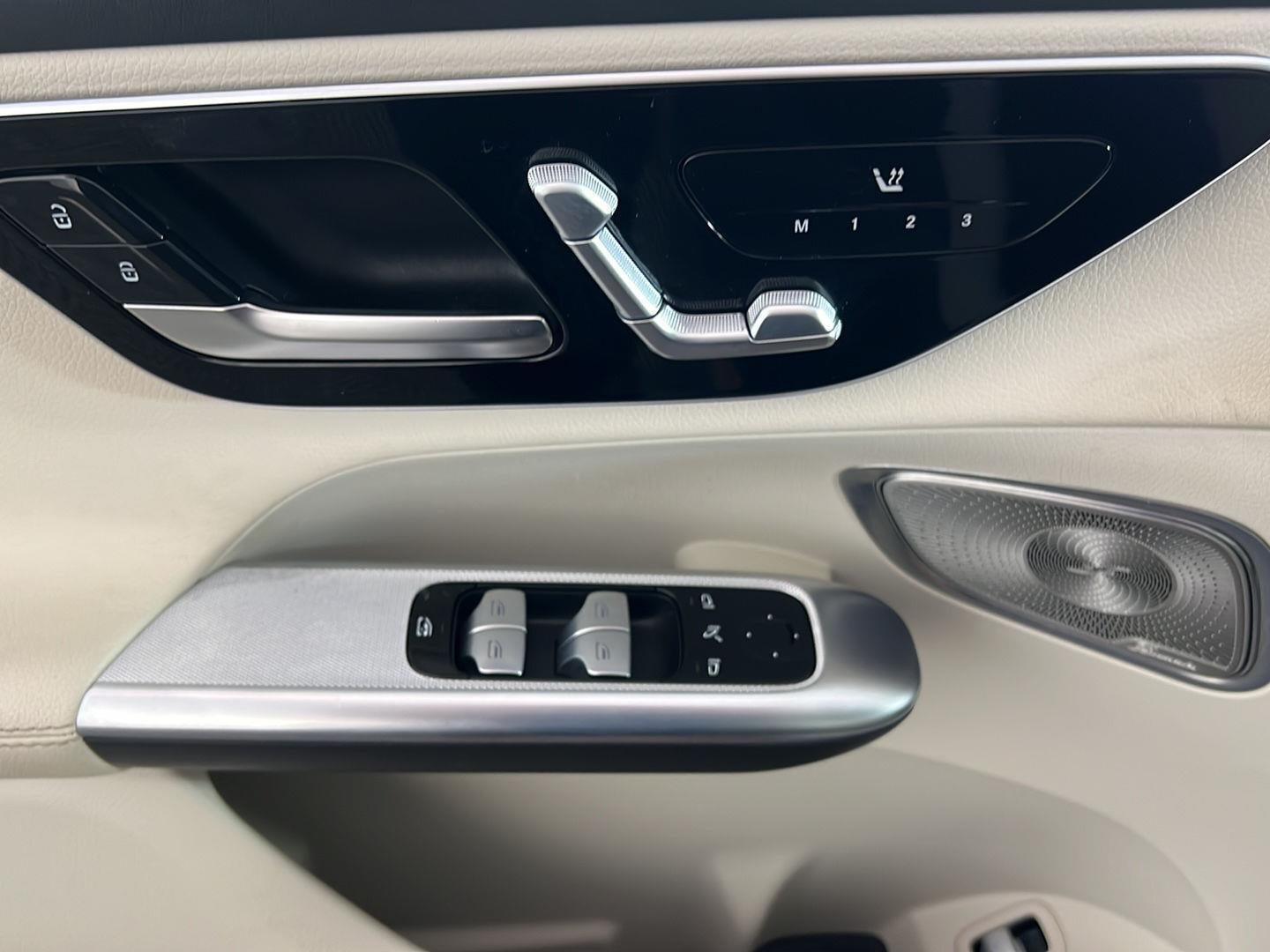 2023 Mercedes-Benz GLC GLC 300