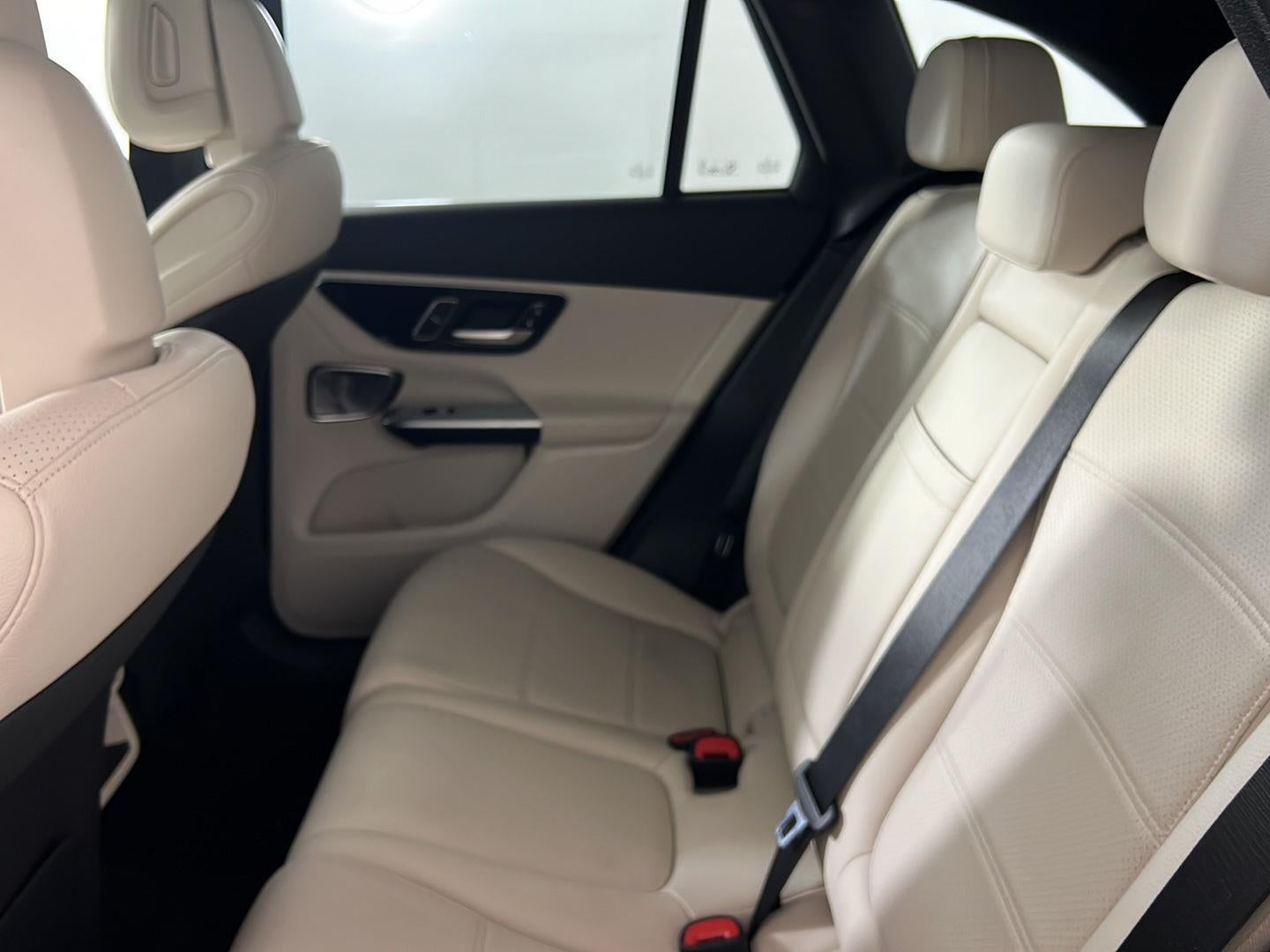 2023 Mercedes-Benz GLC GLC 300