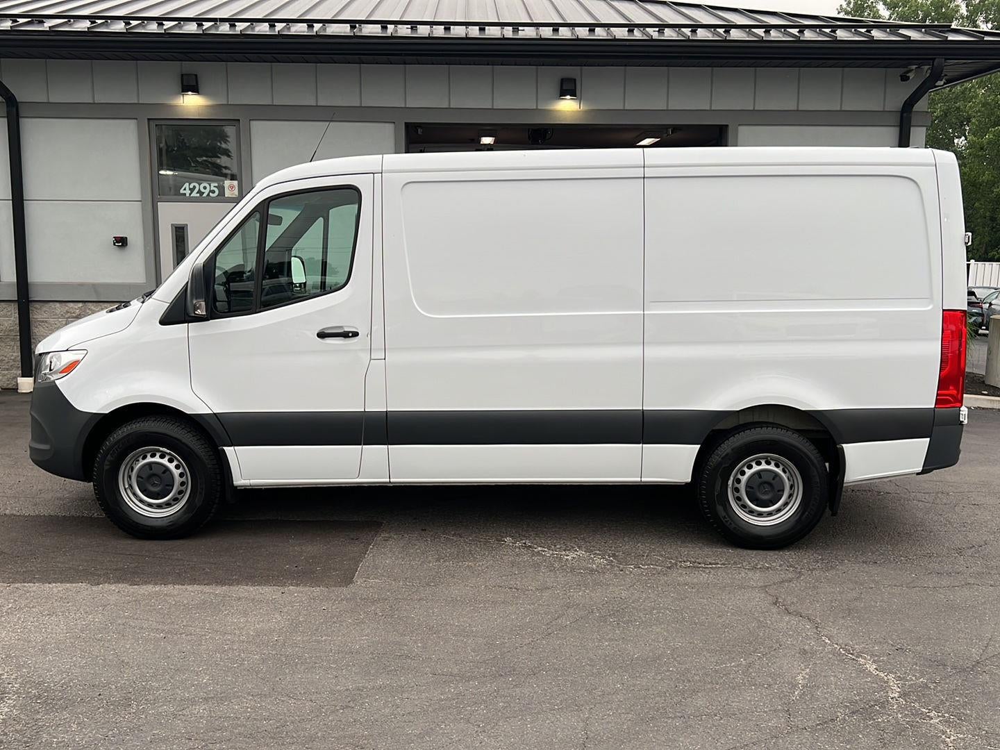 2024 Mercedes-Benz Sprinter Cargo Van 2500