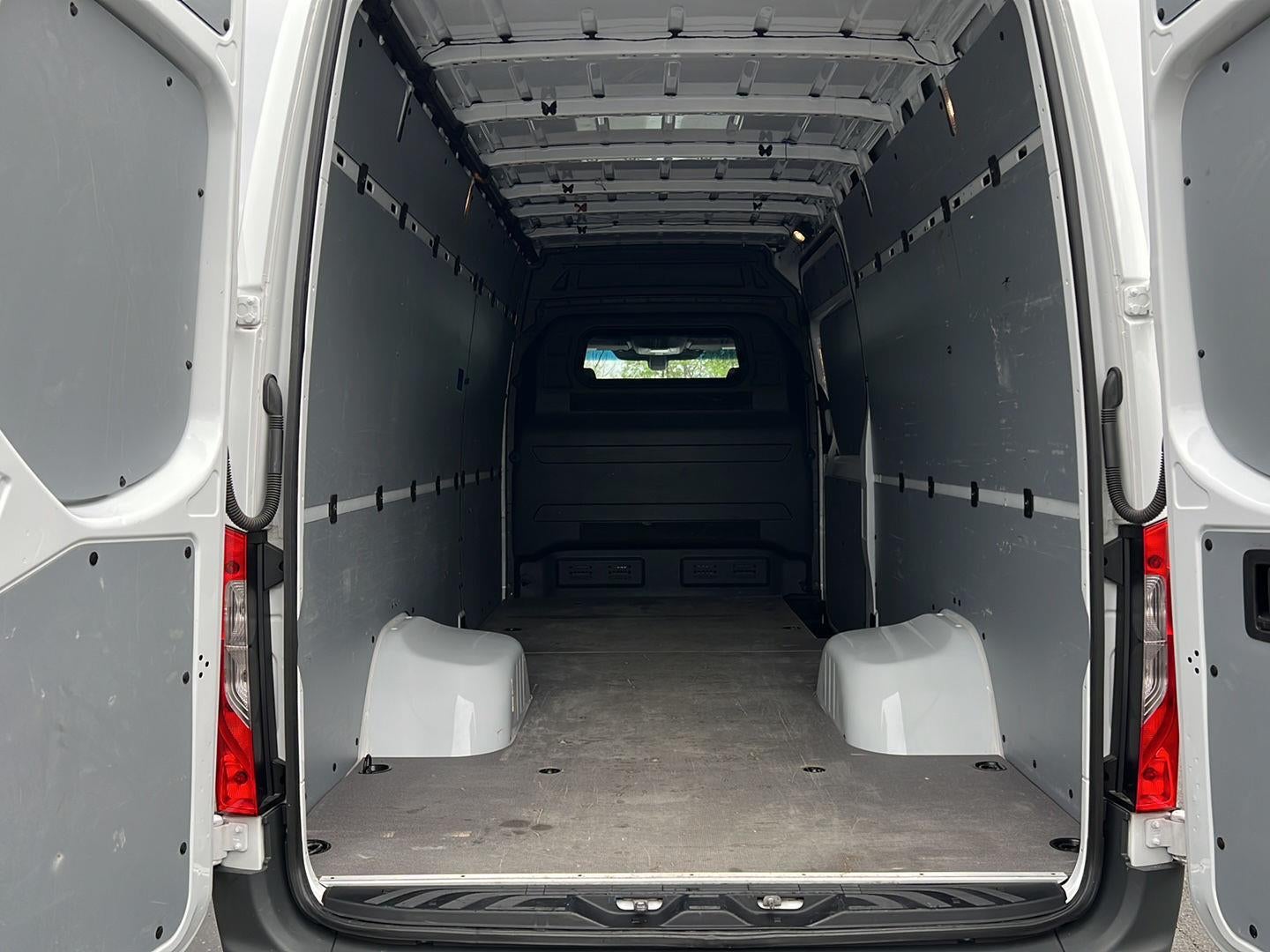 2024 Mercedes-Benz Sprinter 4500 Cargo Van 170 in. WB
