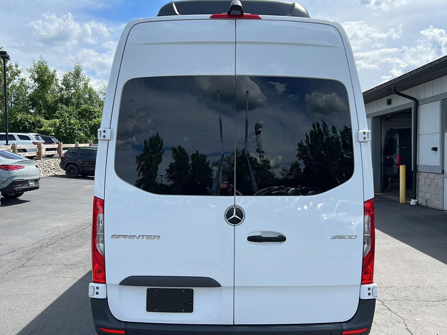 2024 Mercedes-Benz Sprinter Passenger Van 2500