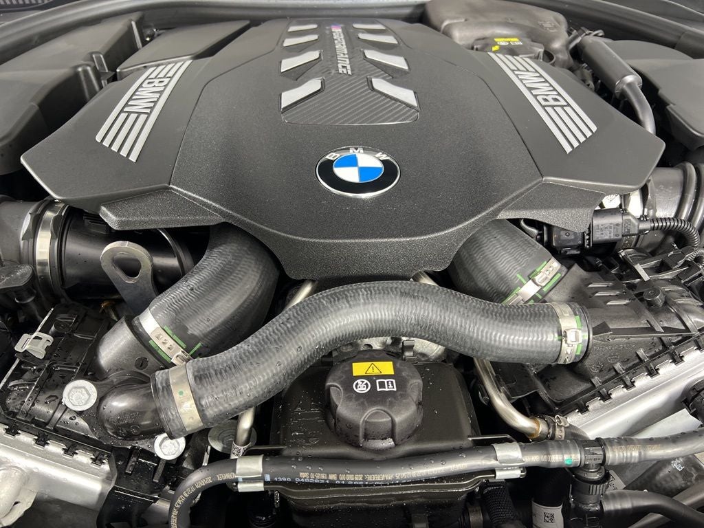 2022 BMW 8 Series M850i xDrive