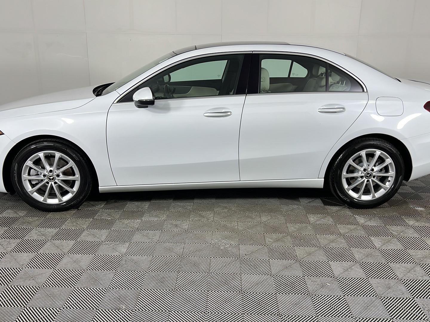 2020 Mercedes-Benz A-Class A 220