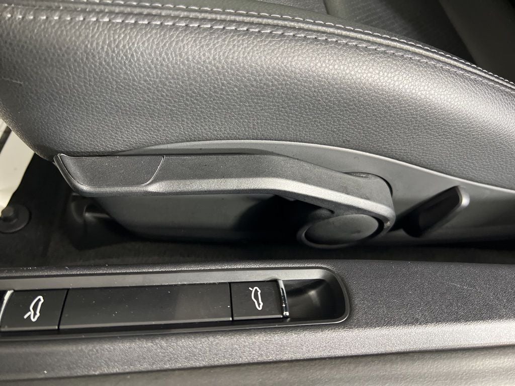 2019 Porsche 718 Cayman Base