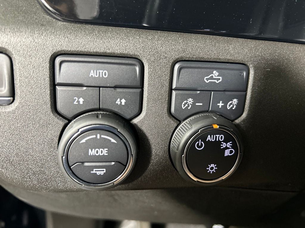 2023 Chevrolet Silverado 1500 LT Texas Edition