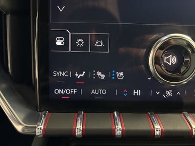 2024 GMC Acadia AT4