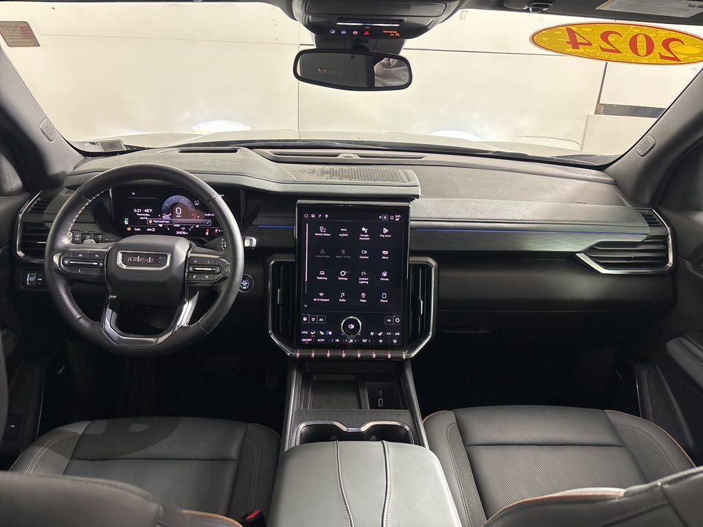 2024 GMC Acadia AT4