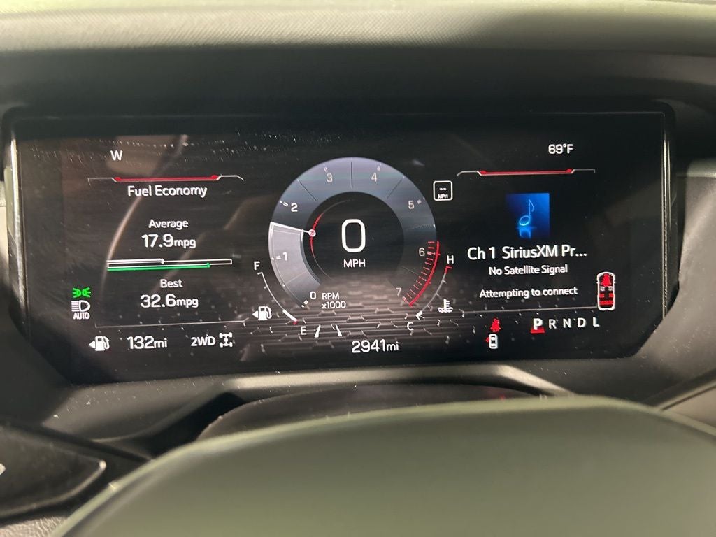 2025 GMC Acadia AT4
