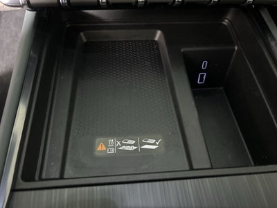 2025 GMC Acadia AT4