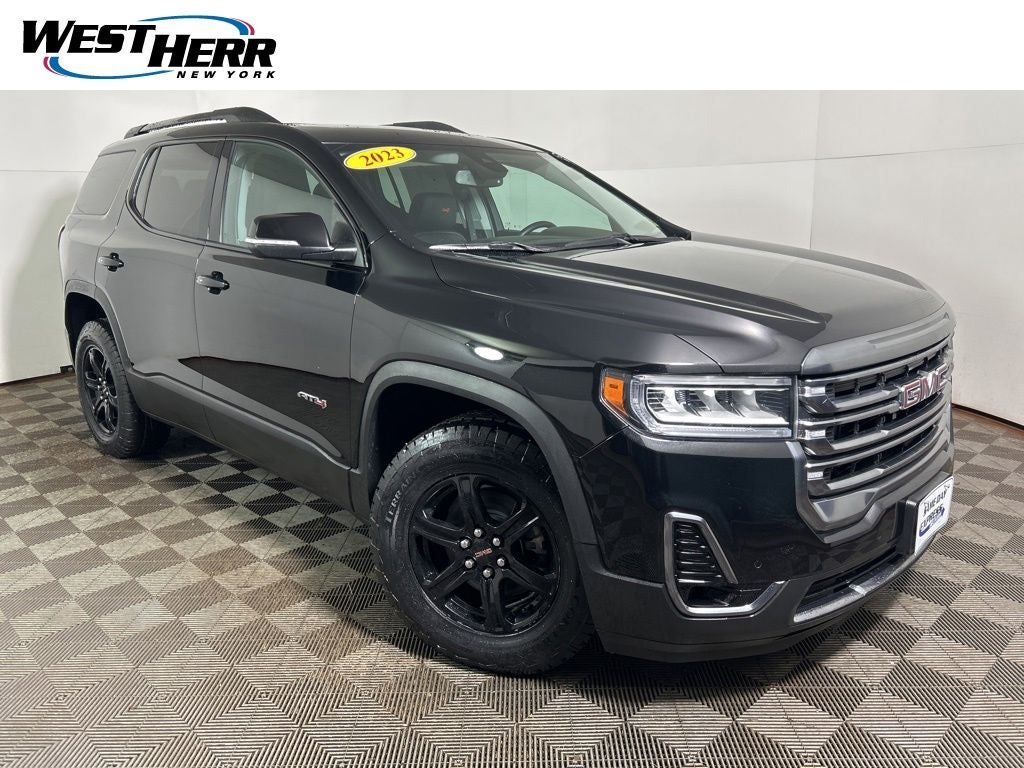 2023 GMC Acadia AT4