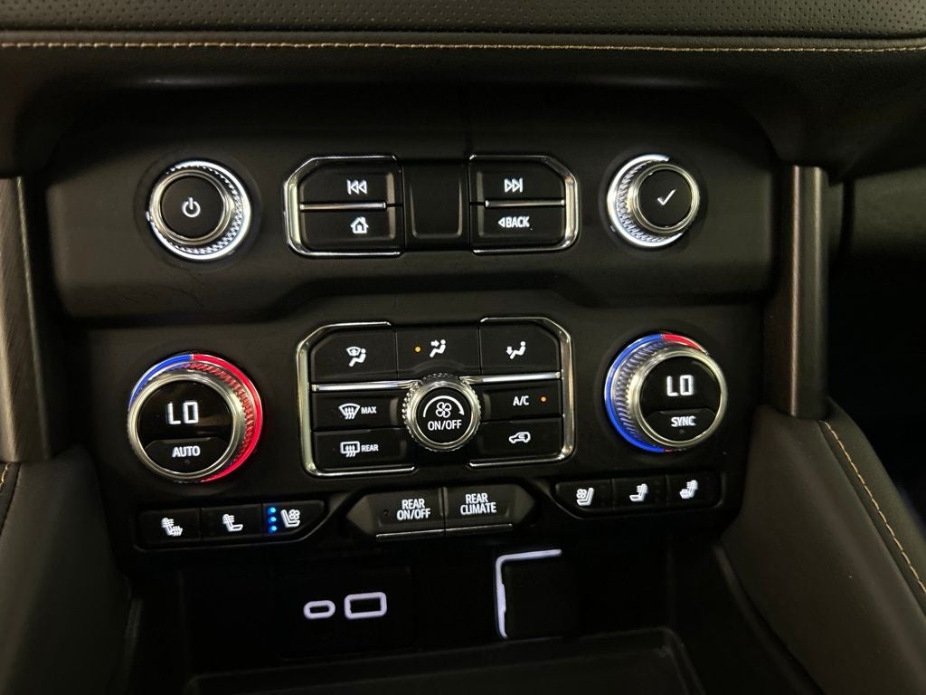 2024 GMC Yukon AT4