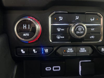 2024 GMC Yukon XL AT4