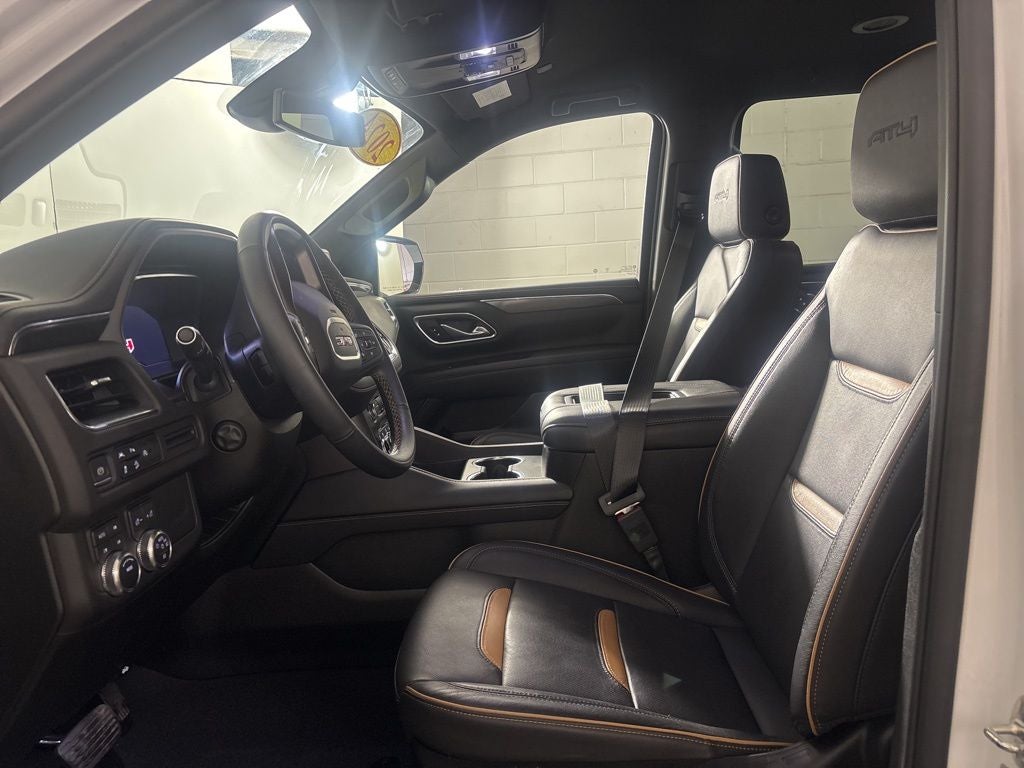 2024 GMC Yukon XL AT4