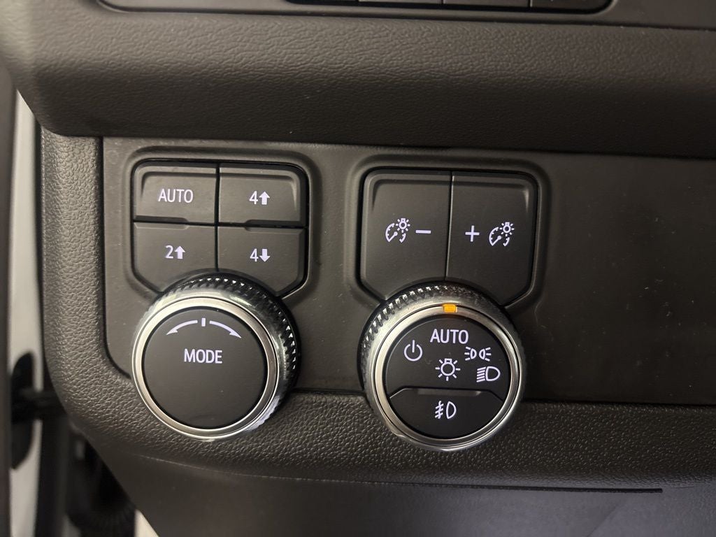 2024 GMC Yukon XL AT4