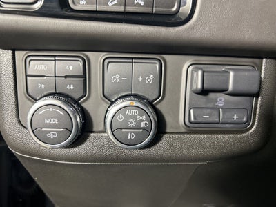 2025 GMC Yukon AT4 Ultimate