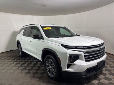 2025 Chevrolet Traverse LT 2LT