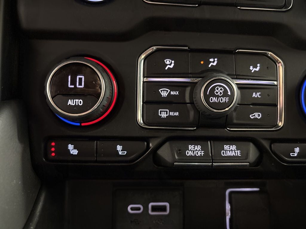 2021 Chevrolet Suburban LT