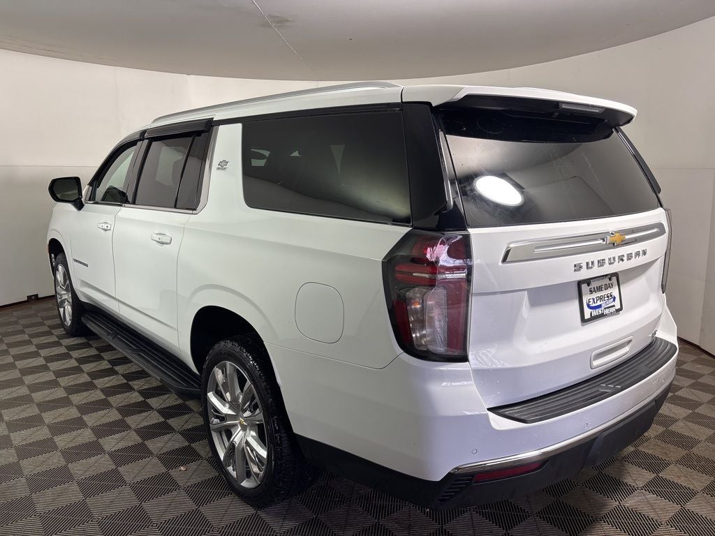 2021 Chevrolet Suburban LT