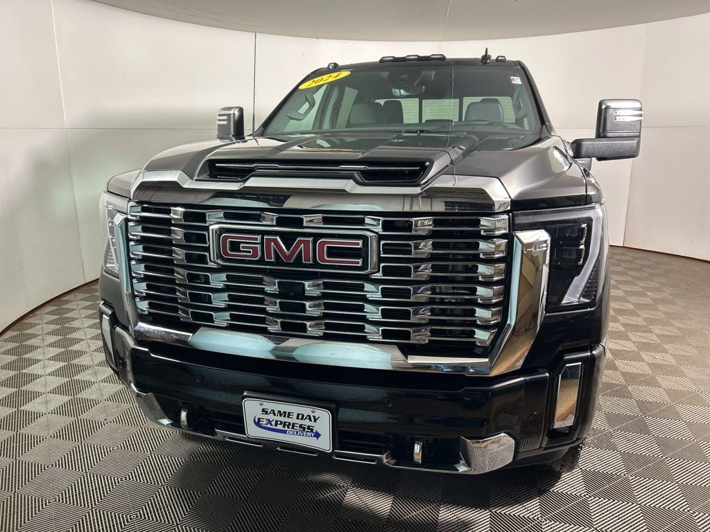 2024 GMC Sierra 2500HD Denali