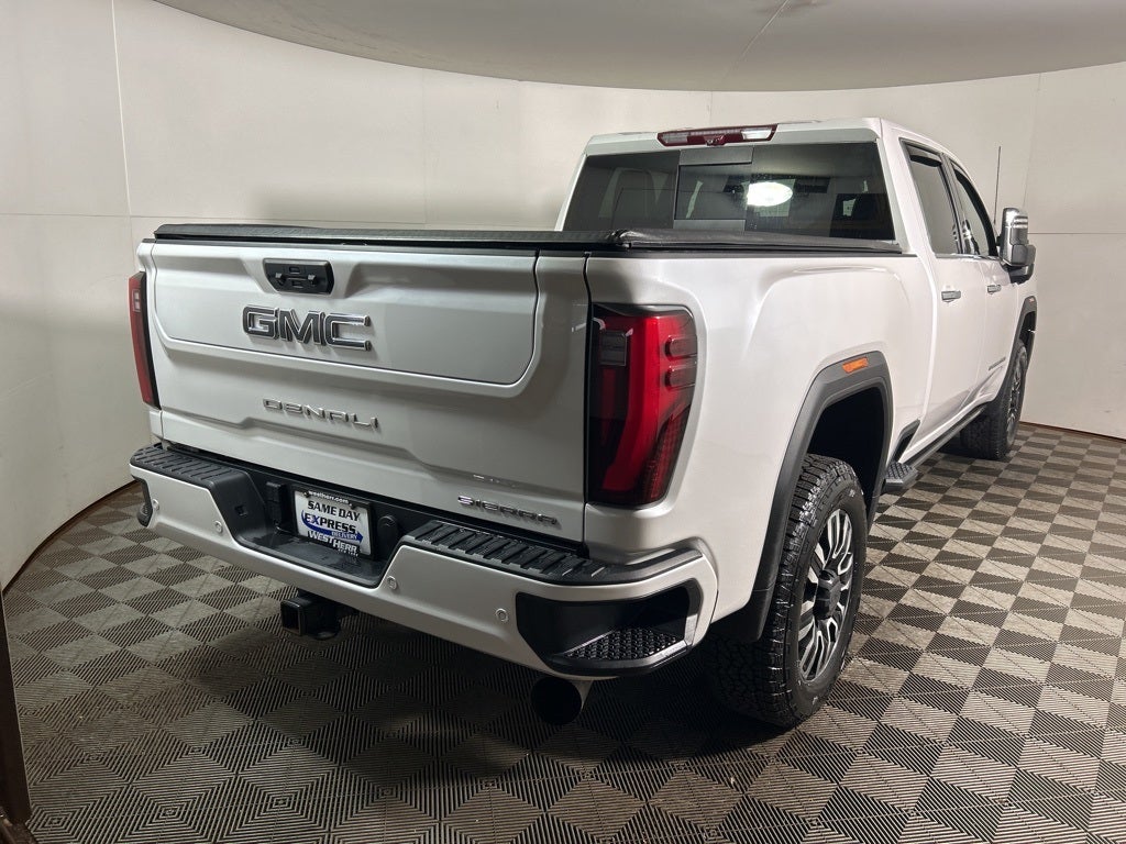 2024 GMC Sierra 3500HD Denali Ultimate Crew Cab