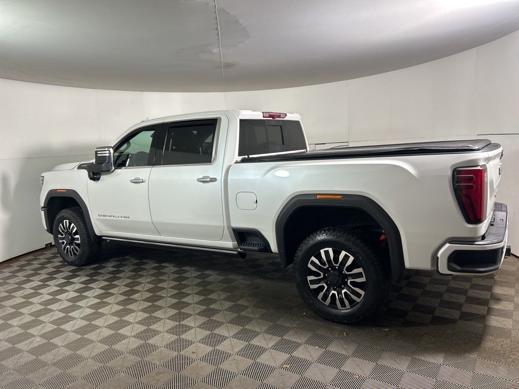 2024 GMC Sierra 3500HD Denali Ultimate Crew Cab