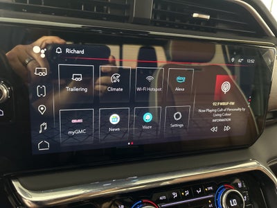 2024 GMC Sierra 3500HD Denali Ultimate Crew Cab