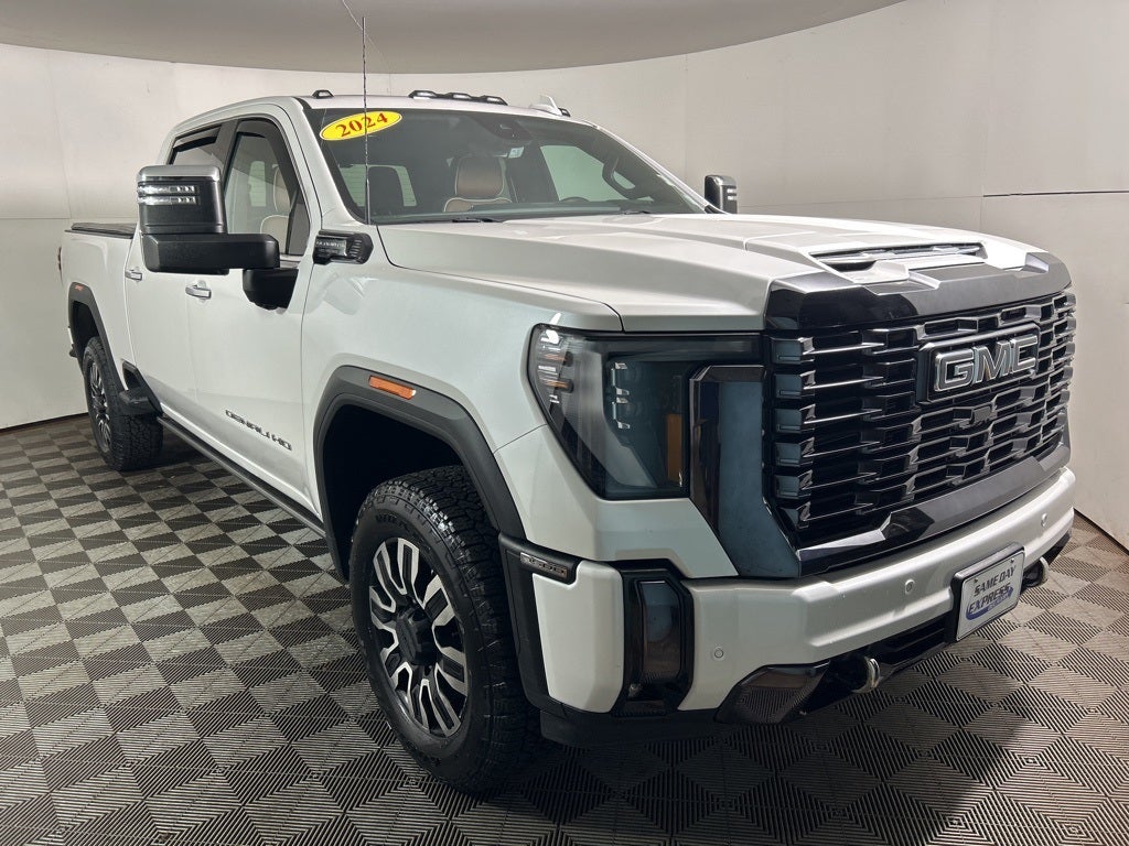 2024 GMC Sierra 3500HD Denali Ultimate Crew Cab