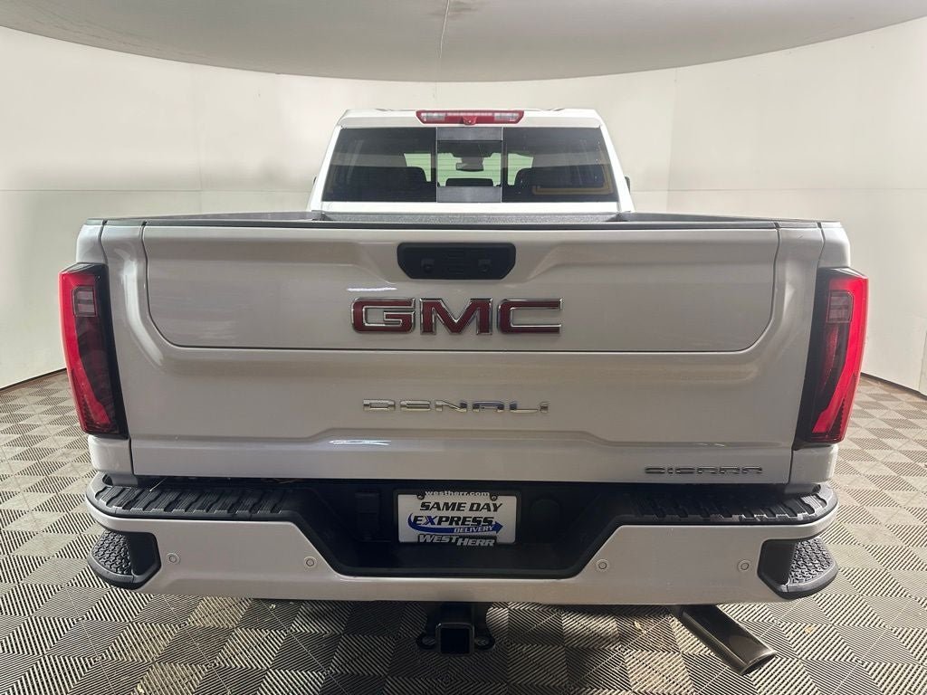 2025 GMC Sierra 2500HD Denali