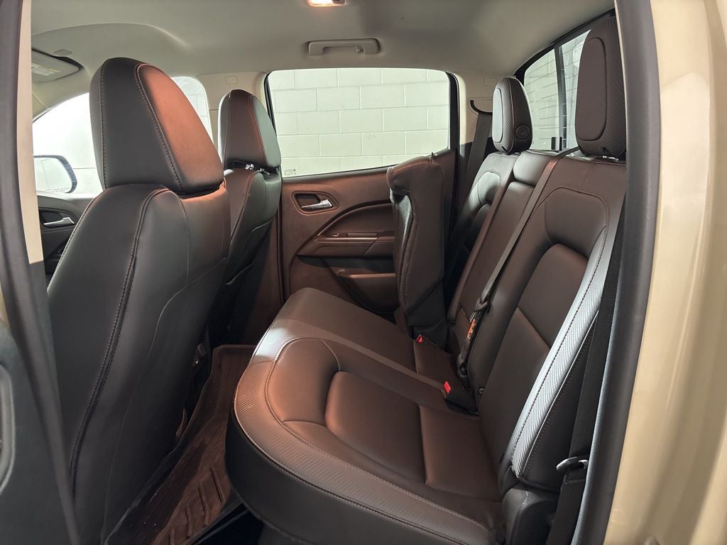 2022 GMC Canyon AT4 w/Leather