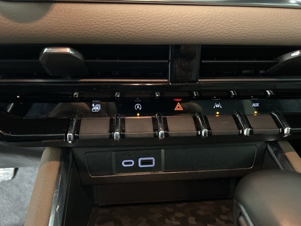 2023 GMC Canyon Denali