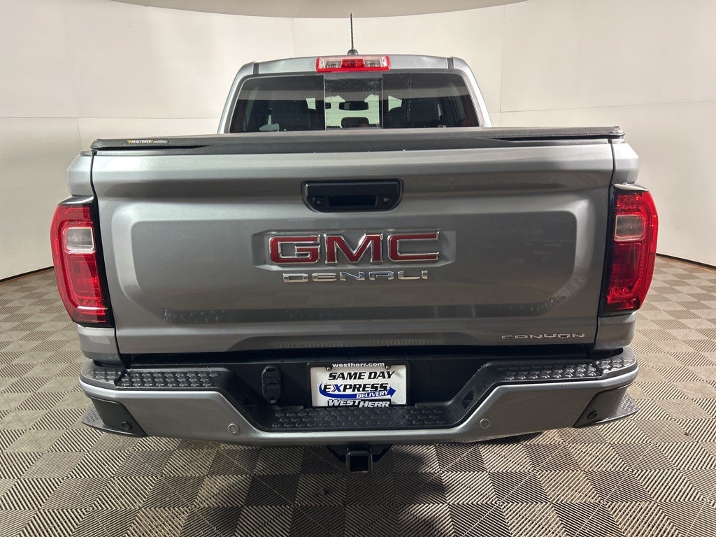 2023 GMC Canyon Denali