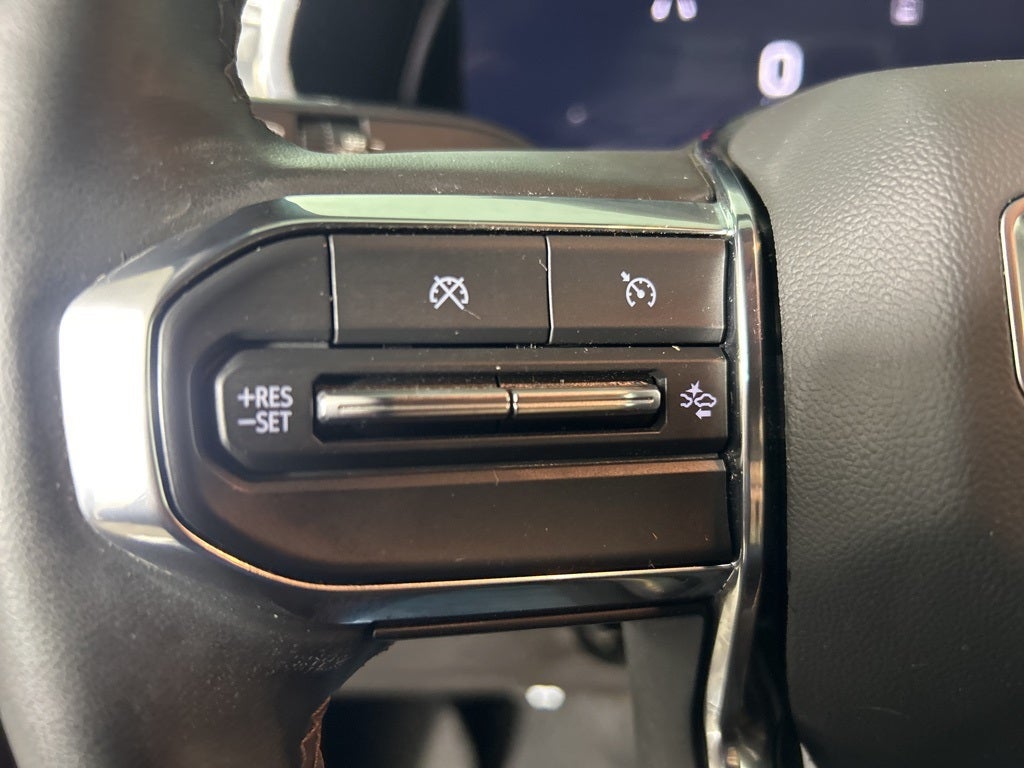 2023 GMC Canyon Denali