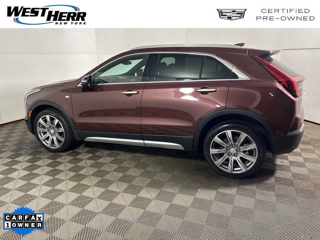 2023 Cadillac XT4 Premium Luxury
